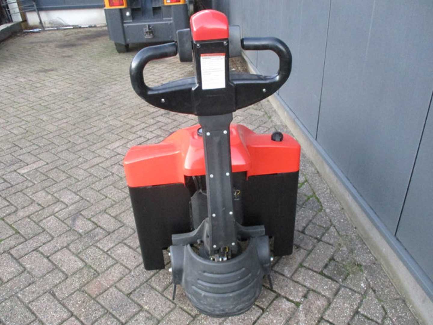 Used Forklift Heli CBD15 Gājēju krautņotājs ar dīseli (Image 2) Used Forklift Heli CBD15 Gājēju krautņotājs ar dīseli (Image 2)