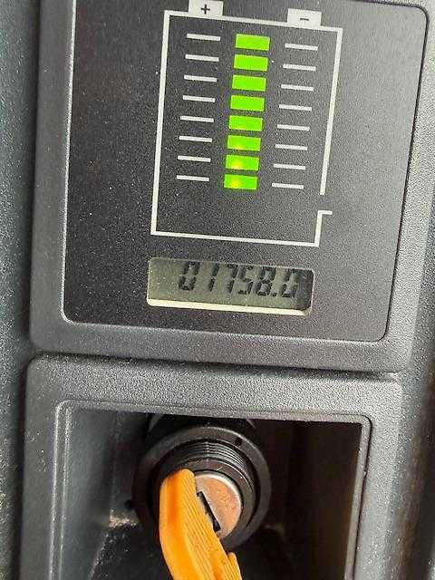 Used Forklift Jungheinrich EJE116 Gājēju krautņotājs ar dīseli (Image 4) Used Forklift Jungheinrich EJE116 Gājēju krautņotājs ar dīseli (Image 4)