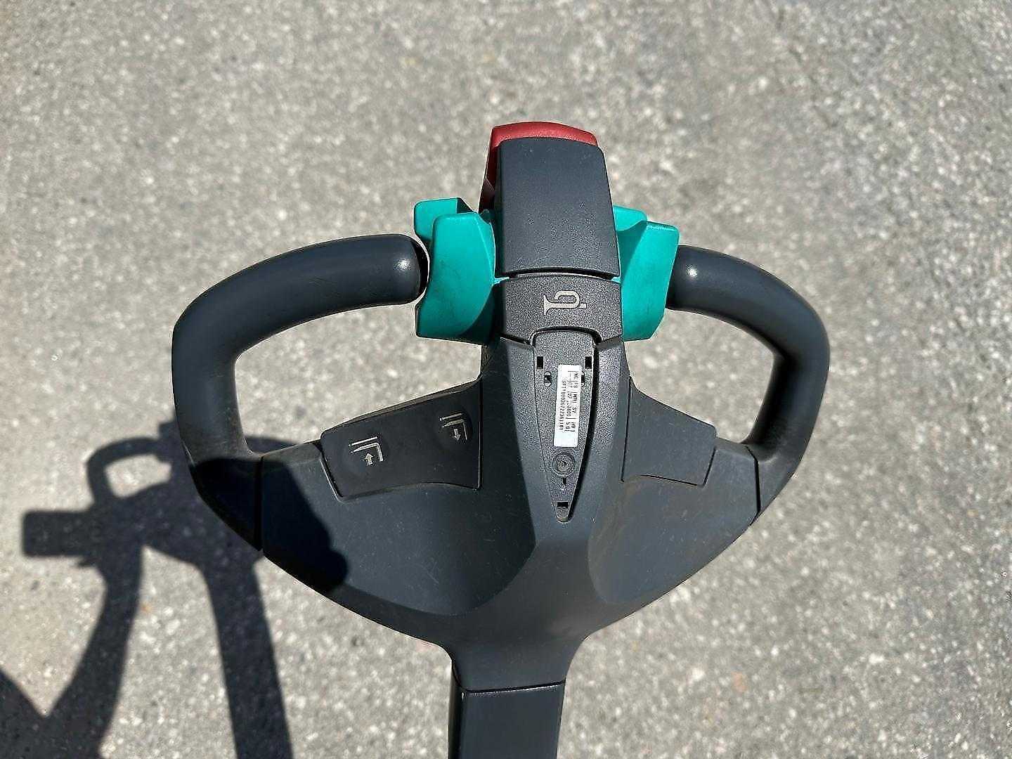 Used Forklift Jungheinrich EJE 118i Gājēju krautņotājs ar dīseli (Image 6) Used Forklift Jungheinrich EJE 118i Gājēju krautņotājs ar dīseli (Image 6)
