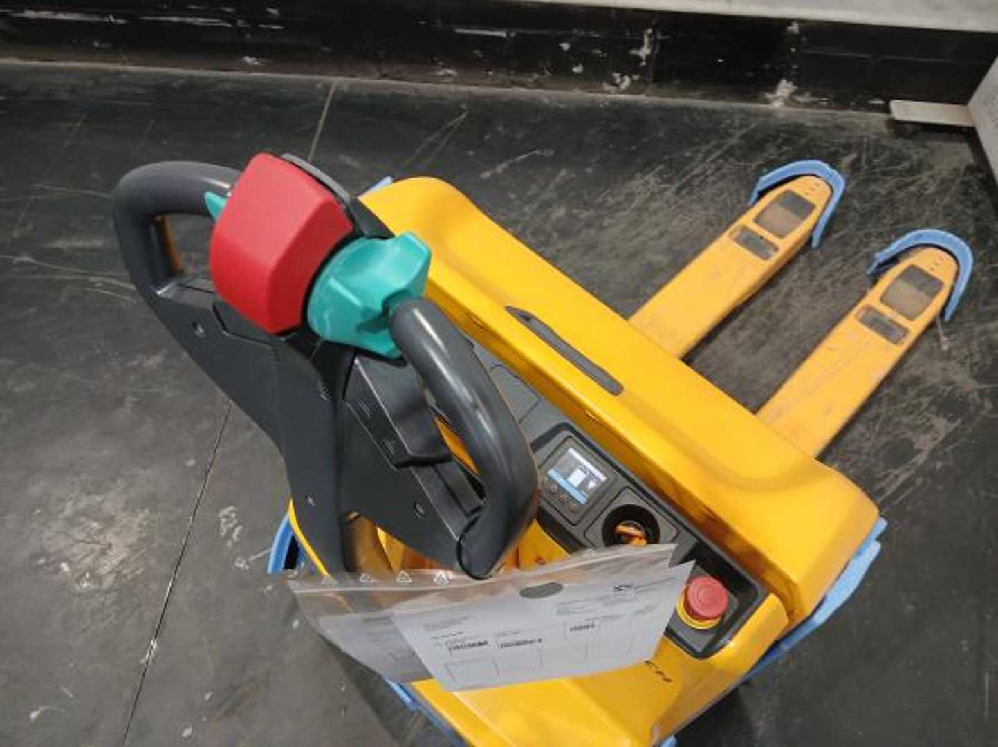 Used Forklift Jungheinrich EJE 114 24 115 54 Gājēju krautņotājs ar dīseli (Image 3) Used Forklift Jungheinrich EJE 114 24 115 54 Gājēju krautņotājs ar dīseli (Image 3)