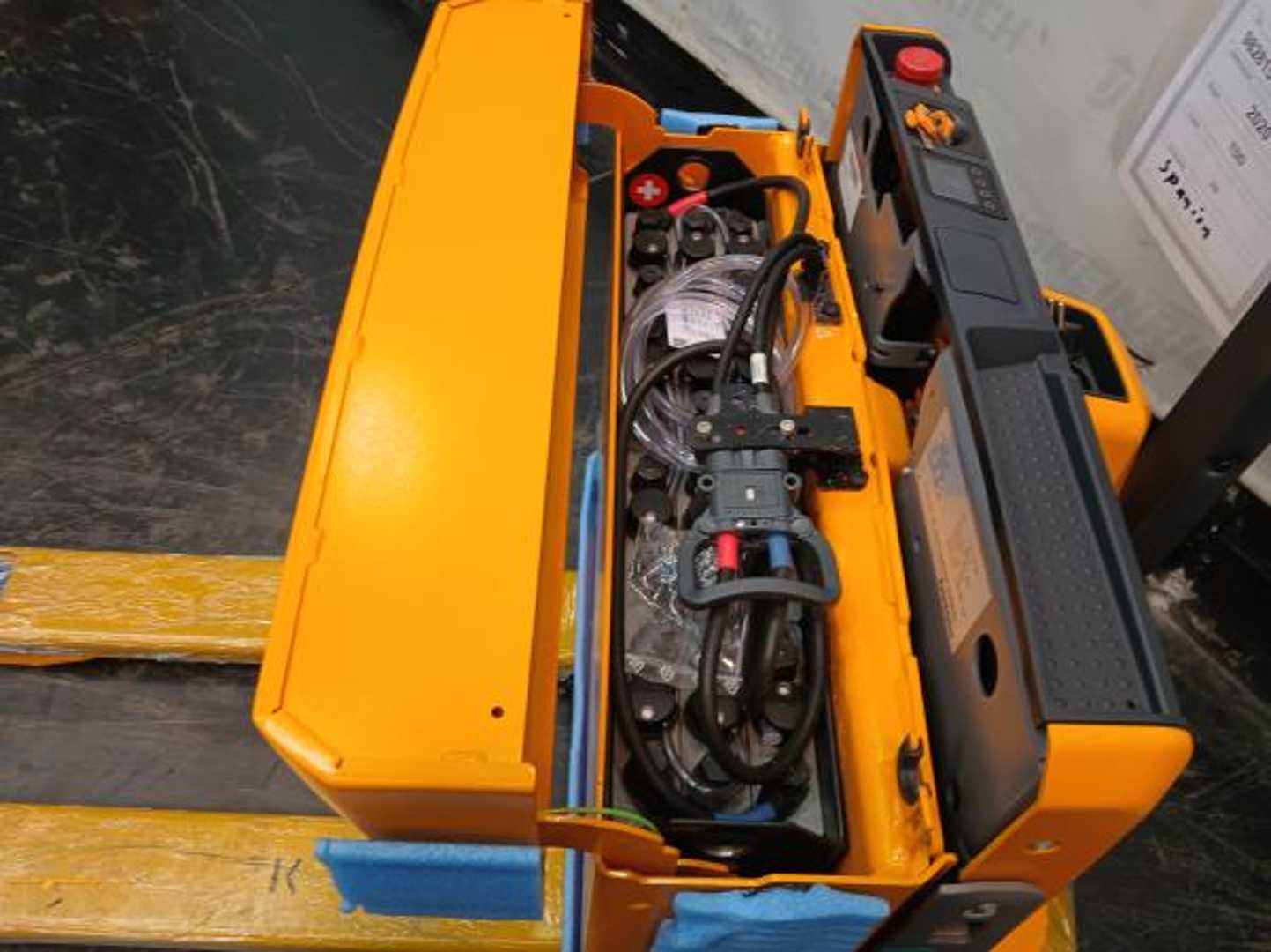 Used Forklift Jungheinrich EJE 114 21 115 54 Gājēju krautņotājs ar dīseli (Image 6) Used Forklift Jungheinrich EJE 114 21 115 54 Gājēju krautņotājs ar dīseli (Image 6)