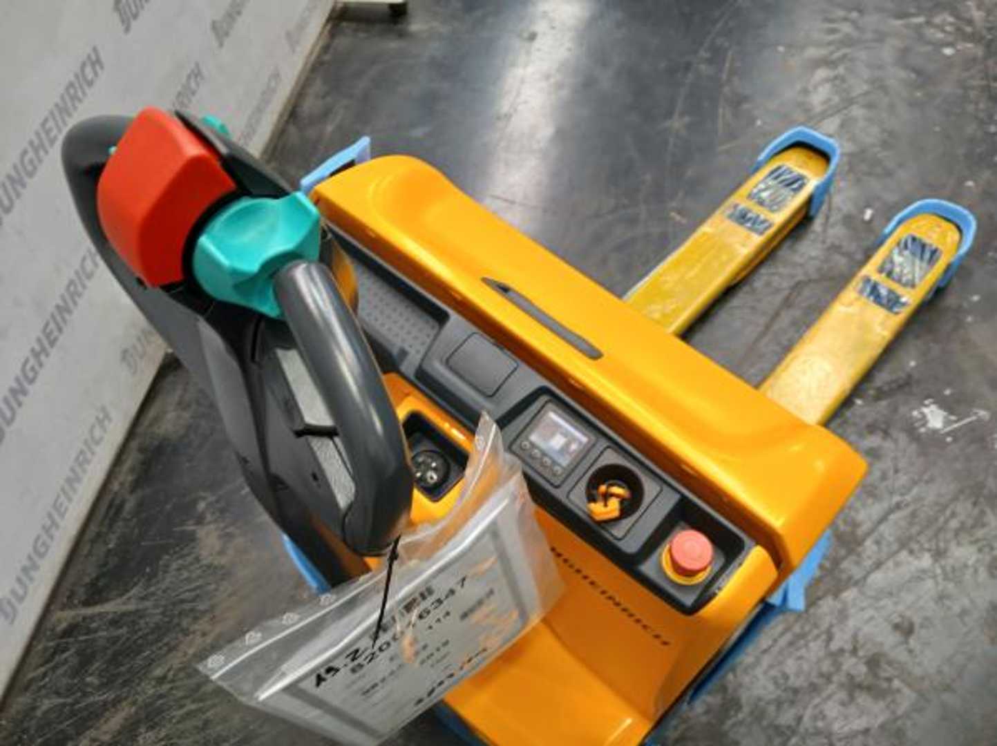 Used Forklift Jungheinrich EJE 114 24 115 54 Gājēju krautņotājs ar dīseli (Image 3) Used Forklift Jungheinrich EJE 114 24 115 54 Gājēju krautņotājs ar dīseli (Image 3)