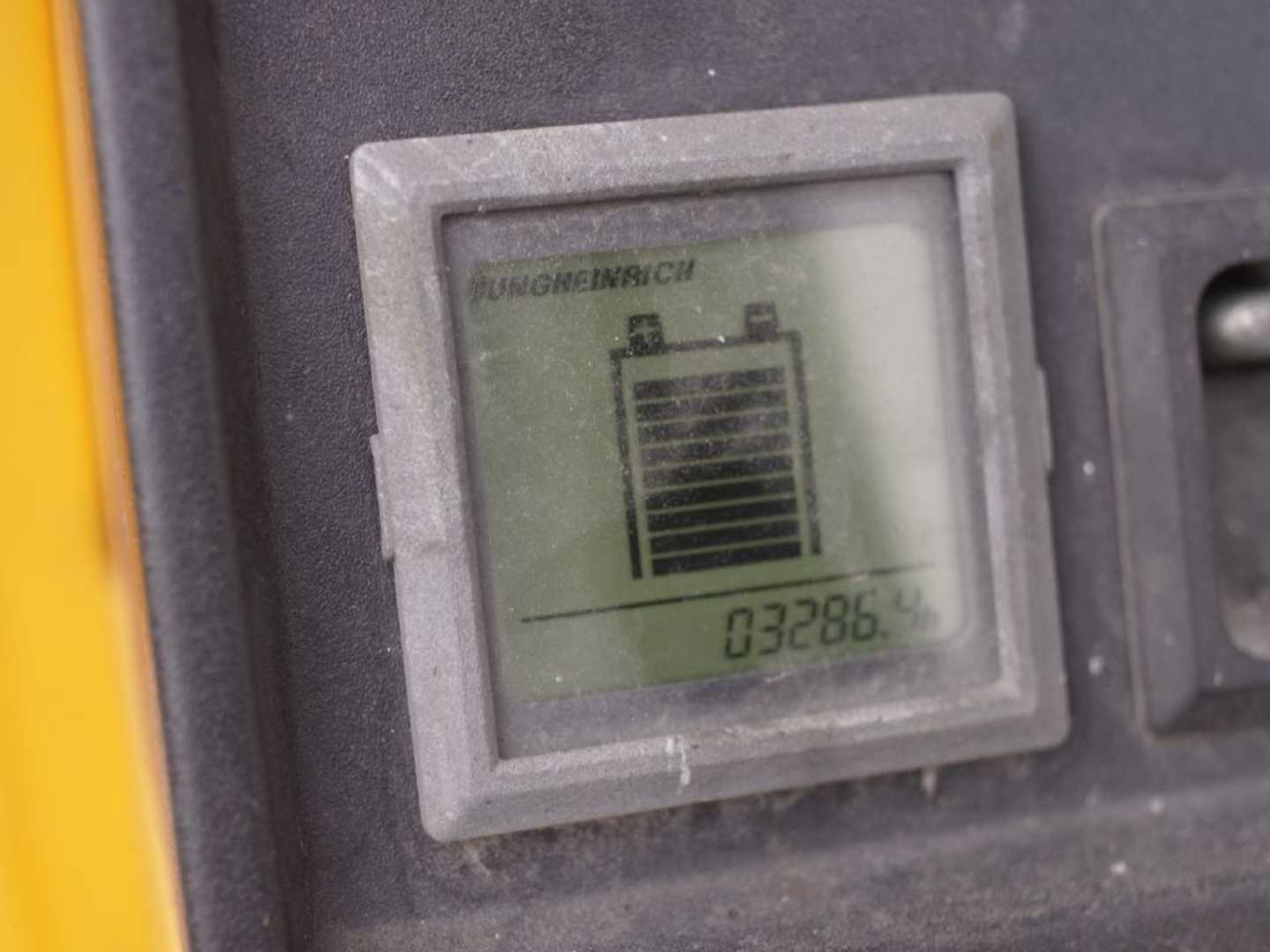 Used Forklift Jungheinrich EJE-R22G20-115-50 Gājēju krautņotājs ar dīseli (Image 3)