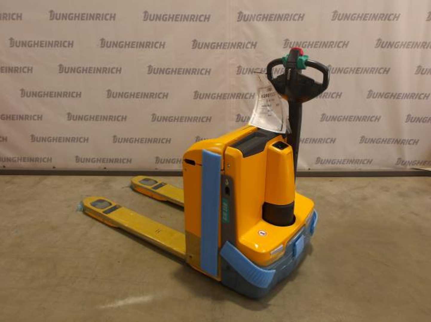 Used Forklift Jungheinrich EJE 118 115-67 Gājēju krautņotājs ar dīseli (Image 1) Used Forklift Jungheinrich EJE 118 115-67 Gājēju krautņotājs ar dīseli (Image 1)
