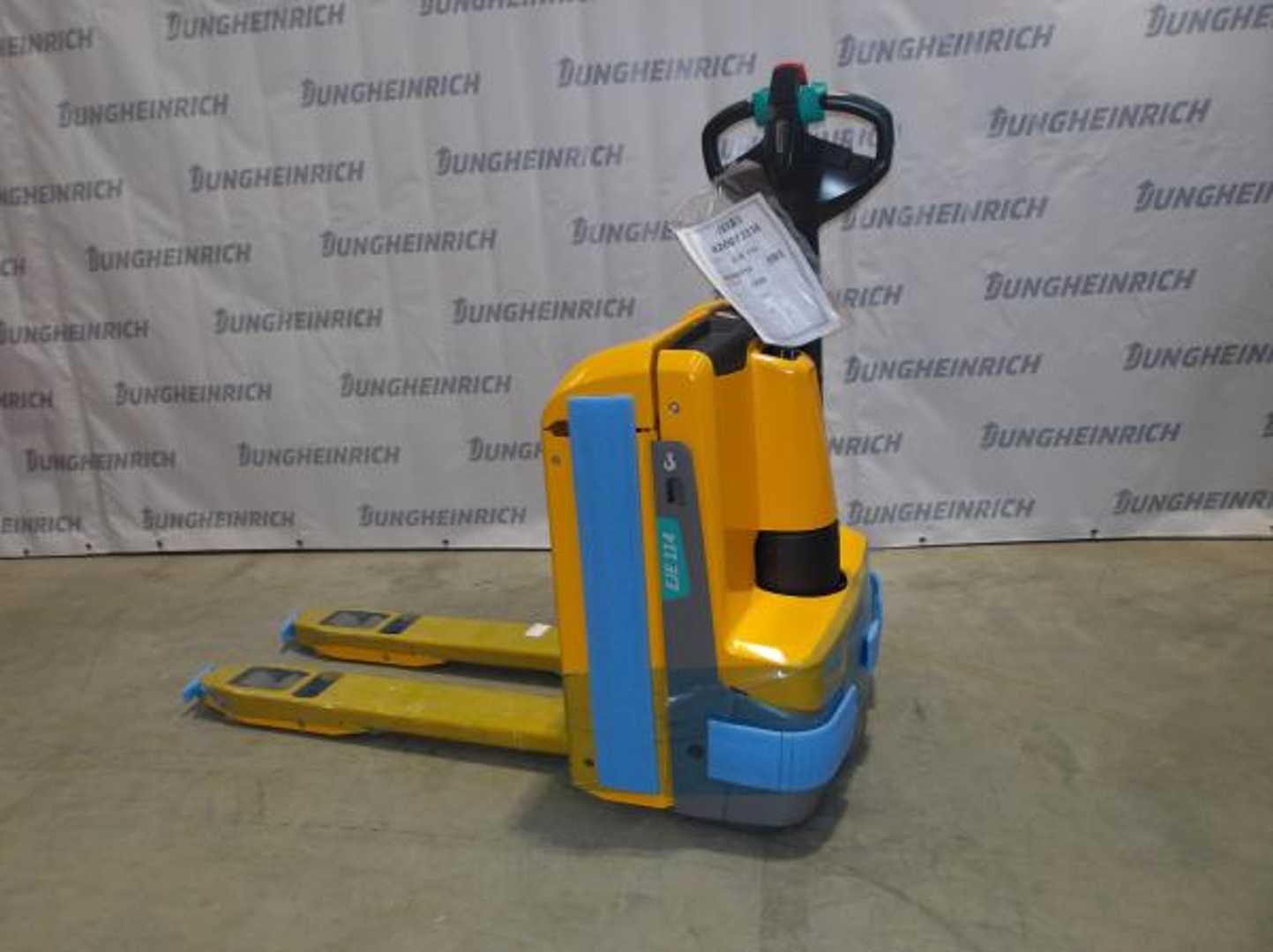 Used Forklift Jungheinrich EJE 114 100-49 Gājēju krautņotājs ar dīseli (Image 1) Used Forklift Jungheinrich EJE 114 100-49 Gājēju krautņotājs ar dīseli (Image 1)