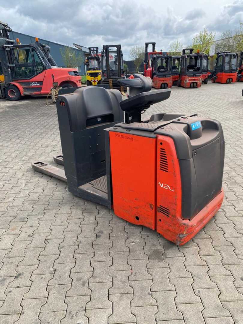 Used Forklift Linde N 20/132 Gājēju krautņotājs ar dīseli (Image 2) Used Forklift Linde N 20/132 Gājēju krautņotājs ar dīseli (Image 2)