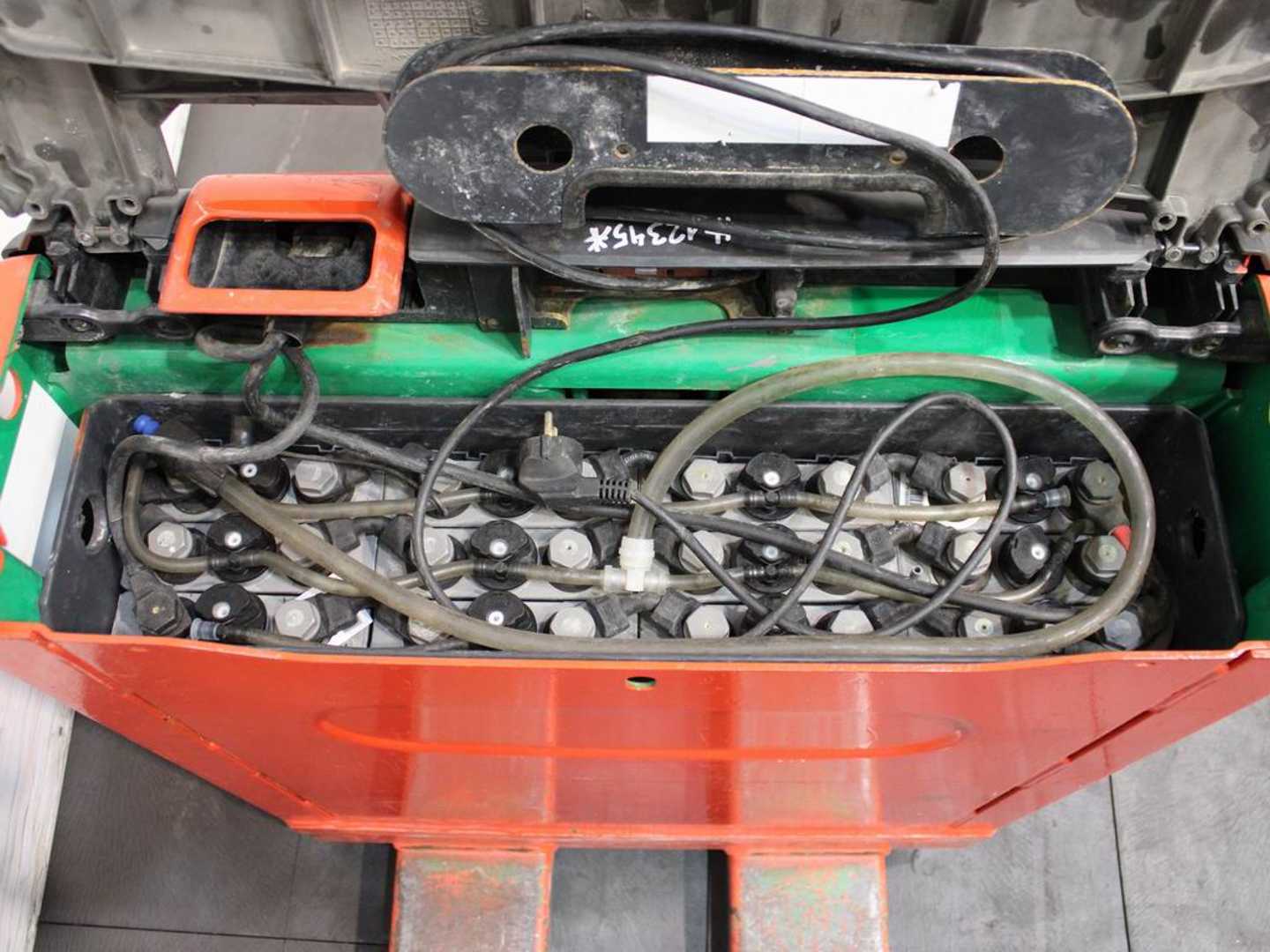 Used Forklift Linde T 16 1152 Gājēju krautņotājs ar dīseli (Image 3) Used Forklift Linde T 16 1152 Gājēju krautņotājs ar dīseli (Image 3)