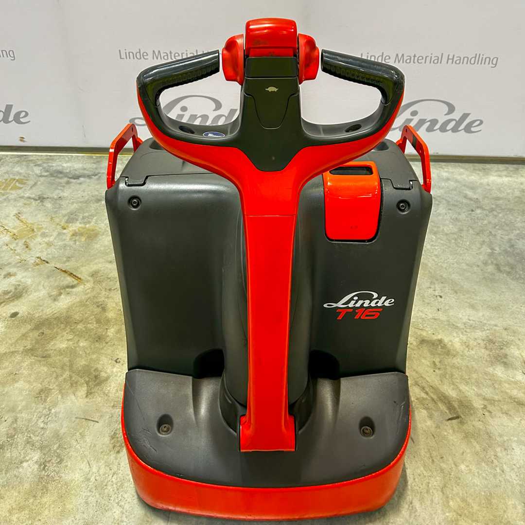 Used Forklift Linde T16 : 1,6 t Gājēju krautņotājs ar dīseli (Image 4) Used Forklift Linde T16 : 1,6 t Gājēju krautņotājs ar dīseli (Image 4)