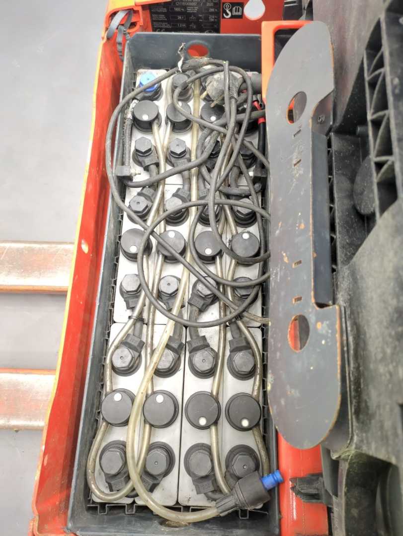 Used Forklift Linde T16-1151-01 Gājēju krautņotājs ar dīseli (Image 4) Used Forklift Linde T16-1151-01 Gājēju krautņotājs ar dīseli (Image 4)