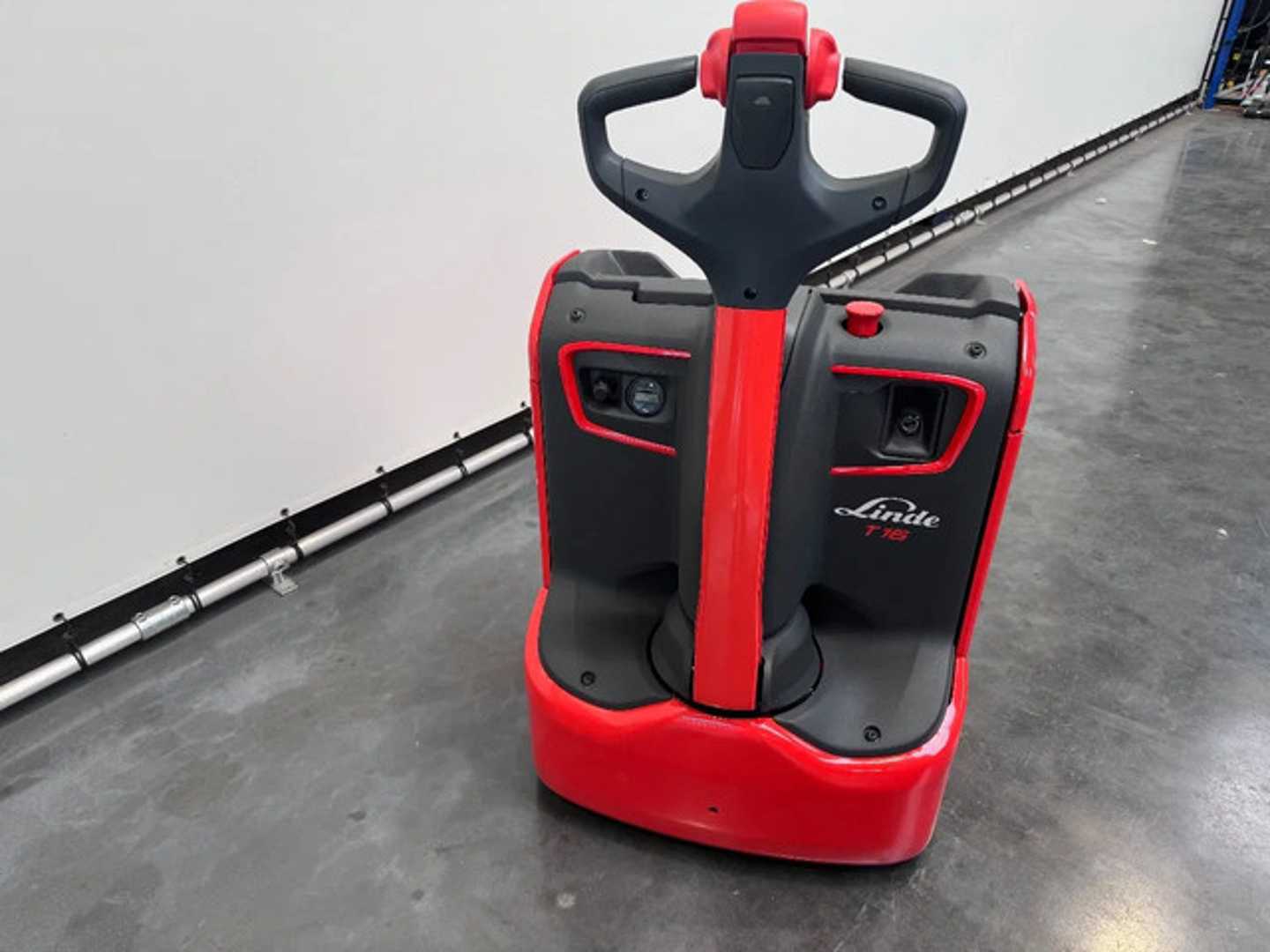 Used Forklift Linde T 16 1150x560 mm Gājēju krautņotājs ar dīseli (Image 5) Used Forklift Linde T 16 1150x560 mm Gājēju krautņotājs ar dīseli (Image 5)