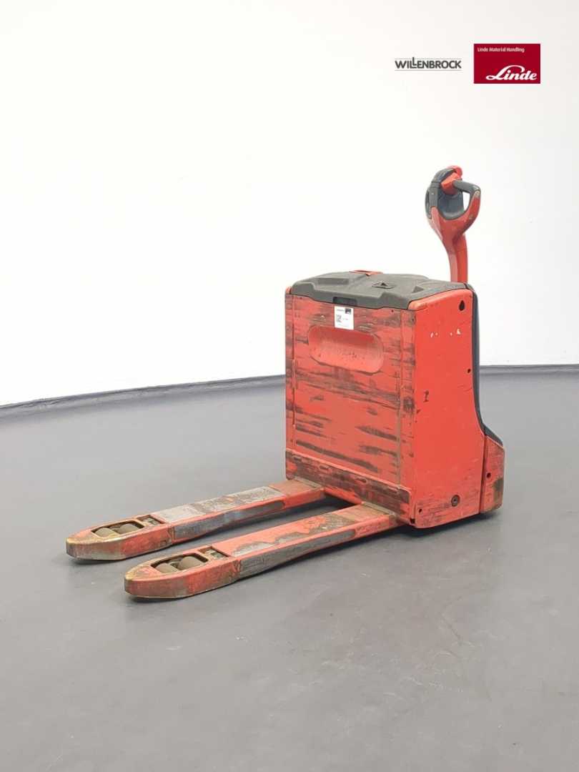 Used Forklift Linde T16-1152-02 Gājēju krautņotājs ar dīseli (Image 2) Used Forklift Linde T16-1152-02 Gājēju krautņotājs ar dīseli (Image 2)