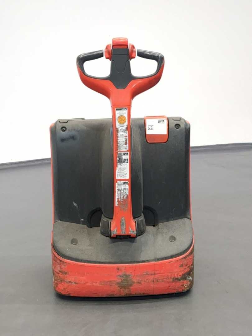Used Forklift Linde T16-1152-02 Gājēju krautņotājs ar dīseli (Image 3) Used Forklift Linde T16-1152-02 Gājēju krautņotājs ar dīseli (Image 3)