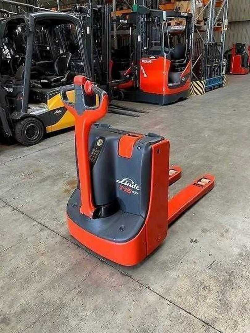 Used Forklift Linde T16 ION Gājēju krautņotājs ar dīseli (Image 1) Used Forklift Linde T16 ION Gājēju krautņotājs ar dīseli (Image 1)