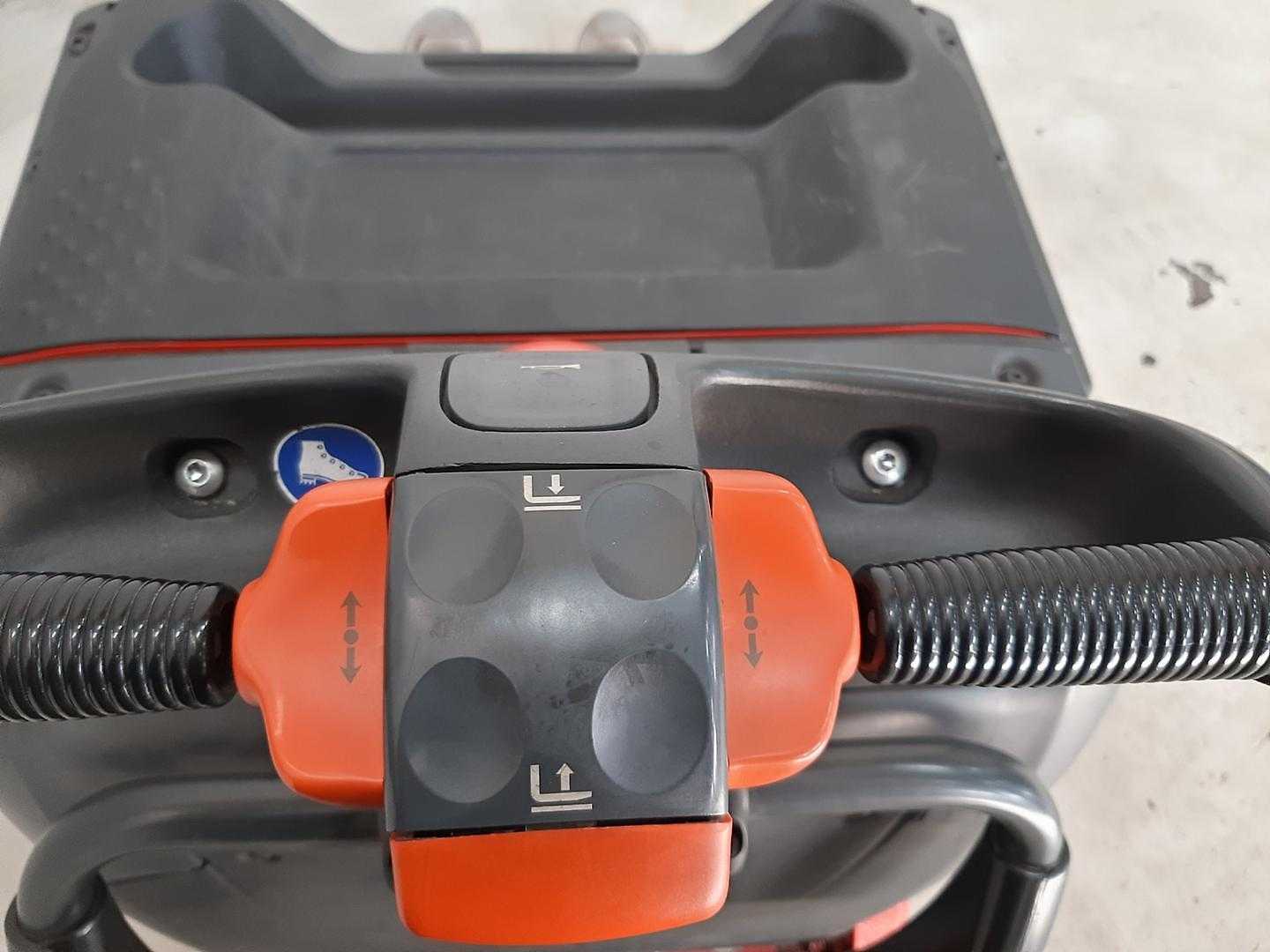 Used Forklift Linde T20AP Gājēju krautņotājs ar dīseli (Image 5) Used Forklift Linde T20AP Gājēju krautņotājs ar dīseli (Image 5)