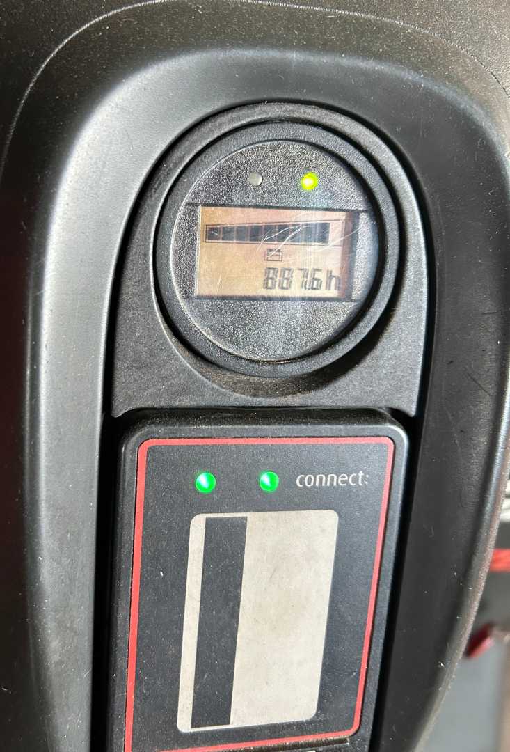 Used Forklift Linde T20 Gājēju krautņotājs ar dīseli (Image 3) Used Forklift Linde T20 Gājēju krautņotājs ar dīseli (Image 3)