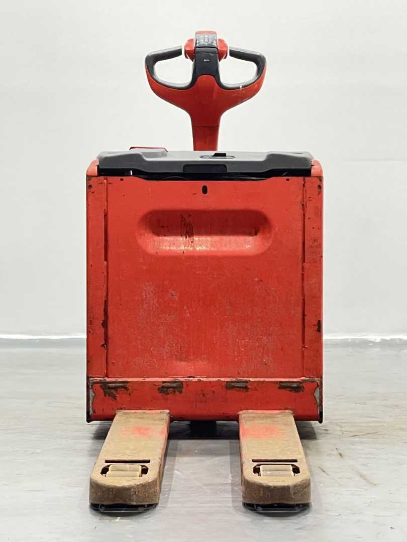 Used Forklift Linde T18-1152 Gājēju krautņotājs ar dīseli (Image 5) Used Forklift Linde T18-1152 Gājēju krautņotājs ar dīseli (Image 5)