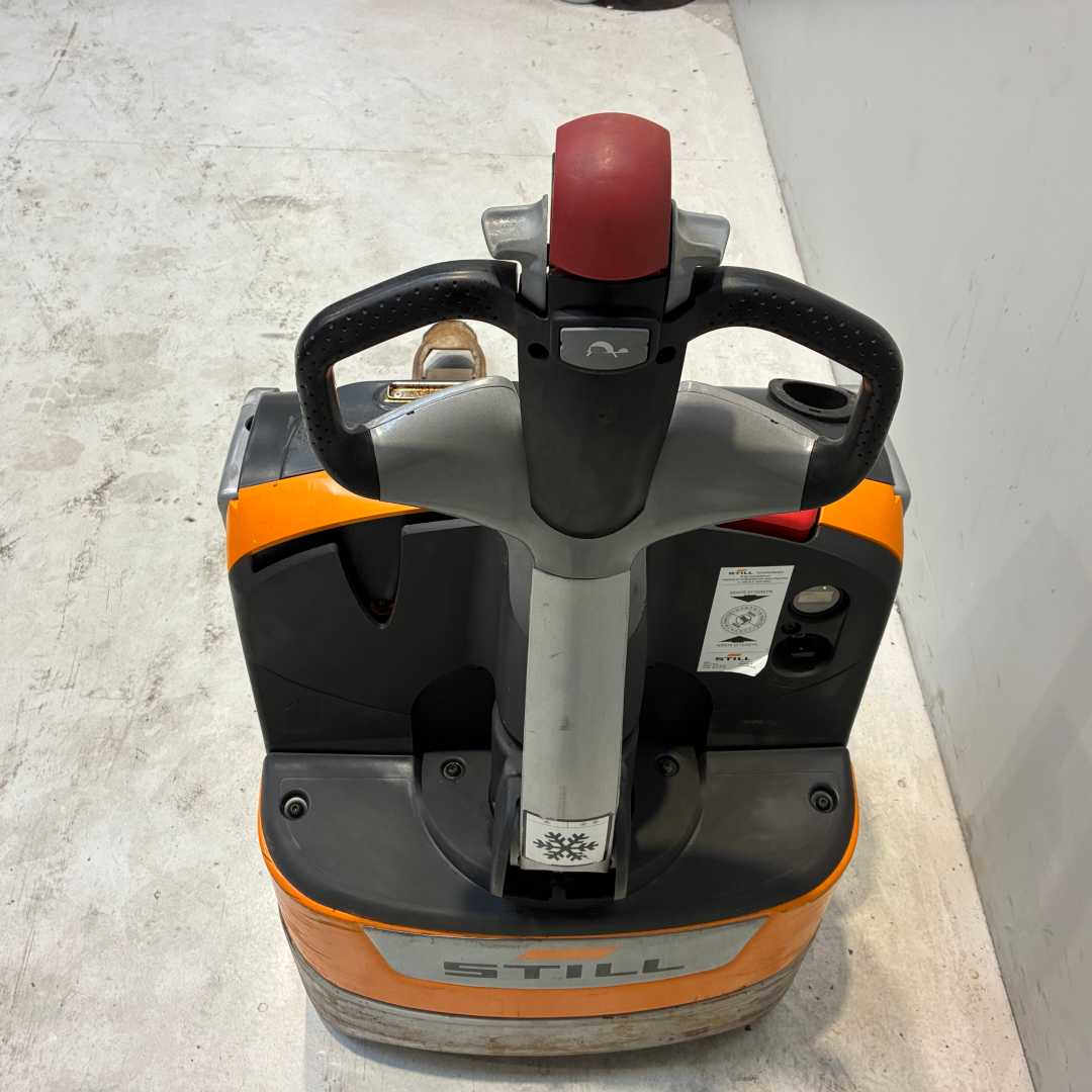 Used Forklift STILL EXU-16_ENGROS Gājēju krautņotājs ar dīseli (Image 5) Used Forklift STILL EXU-16_ENGROS Gājēju krautņotājs ar dīseli (Image 5)
