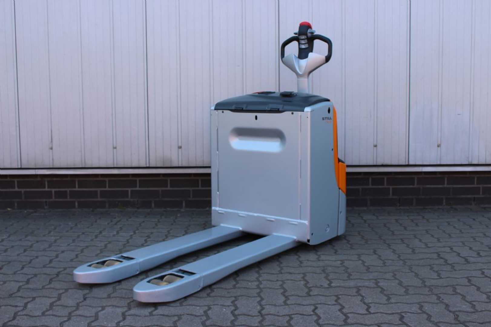 Used Forklift STILL EXU20 | Batterie 96% - 2024 Gājēju krautņotājs ar dīseli (Image 3) Used Forklift STILL EXU20 | Batterie 96% - 2024 Gājēju krautņotājs ar dīseli (Image 3)