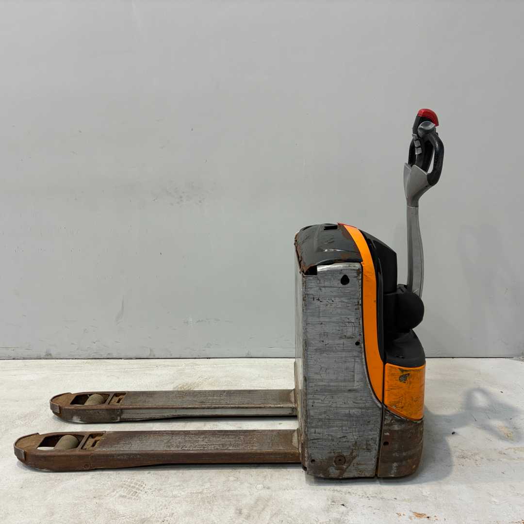 Used Forklift STILL EXU16_ENGROS Gājēju krautņotājs ar dīseli (Image 1) Used Forklift STILL EXU16_ENGROS Gājēju krautņotājs ar dīseli (Image 1)