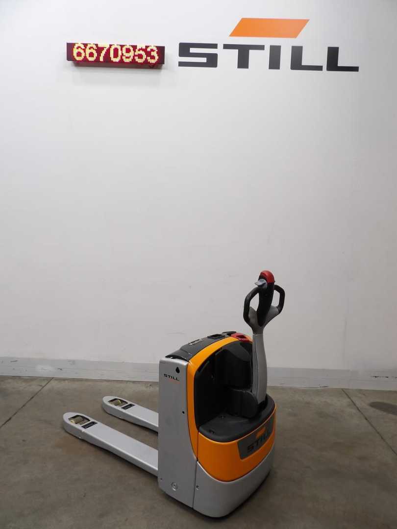 Used Forklift STILL EXU-18_BATT.NEU Gājēju krautņotājs ar dīseli (Image 2) Used Forklift STILL EXU-18_BATT.NEU Gājēju krautņotājs ar dīseli (Image 2)