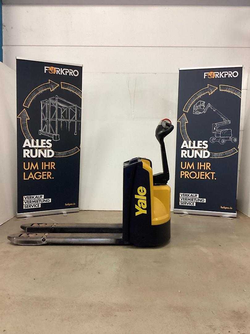 Used Forklift Yale MP20 Gājēju krautņotājs ar dīseli (Image 2) Used Forklift Yale MP20 Gājēju krautņotājs ar dīseli (Image 2)