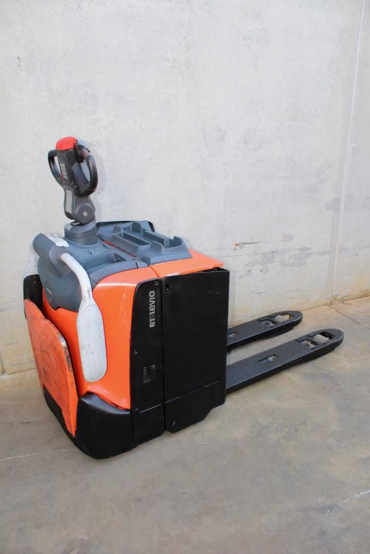 Used Forklift BT LPE 200 Gājēju krautņotājs (daļēji elektrisks) (Image 3) Used Forklift BT LPE 200 Gājēju krautņotājs (daļēji elektrisks) (Image 3)