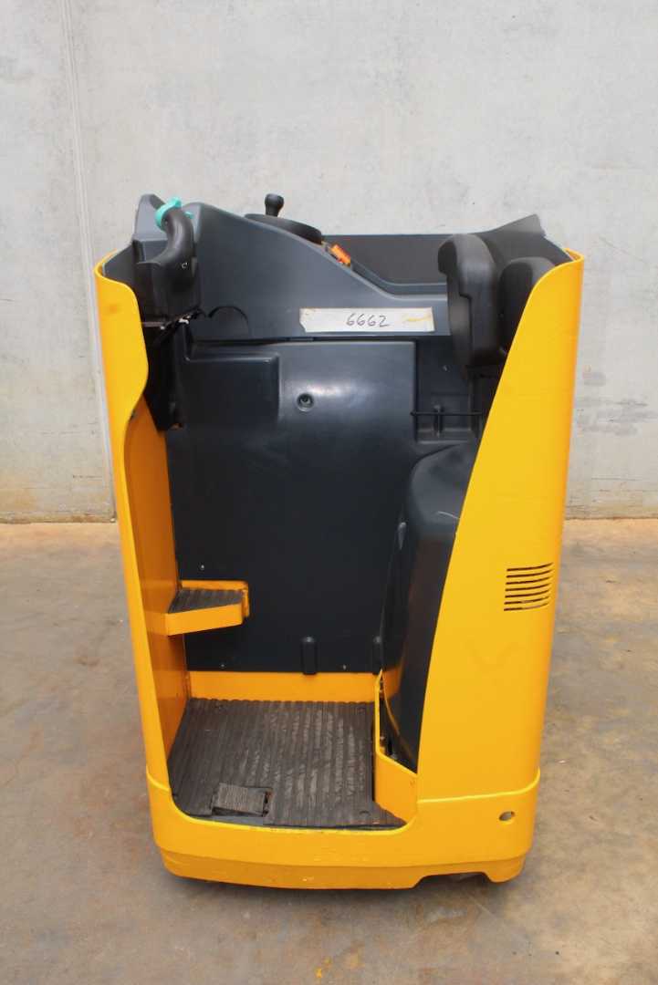 Used Forklift Jungheinrich ESE 120 Gājēju krautņotājs (daļēji elektrisks) (Image 11) Used Forklift Jungheinrich ESE 120 Gājēju krautņotājs (daļēji elektrisks) (Image 11)