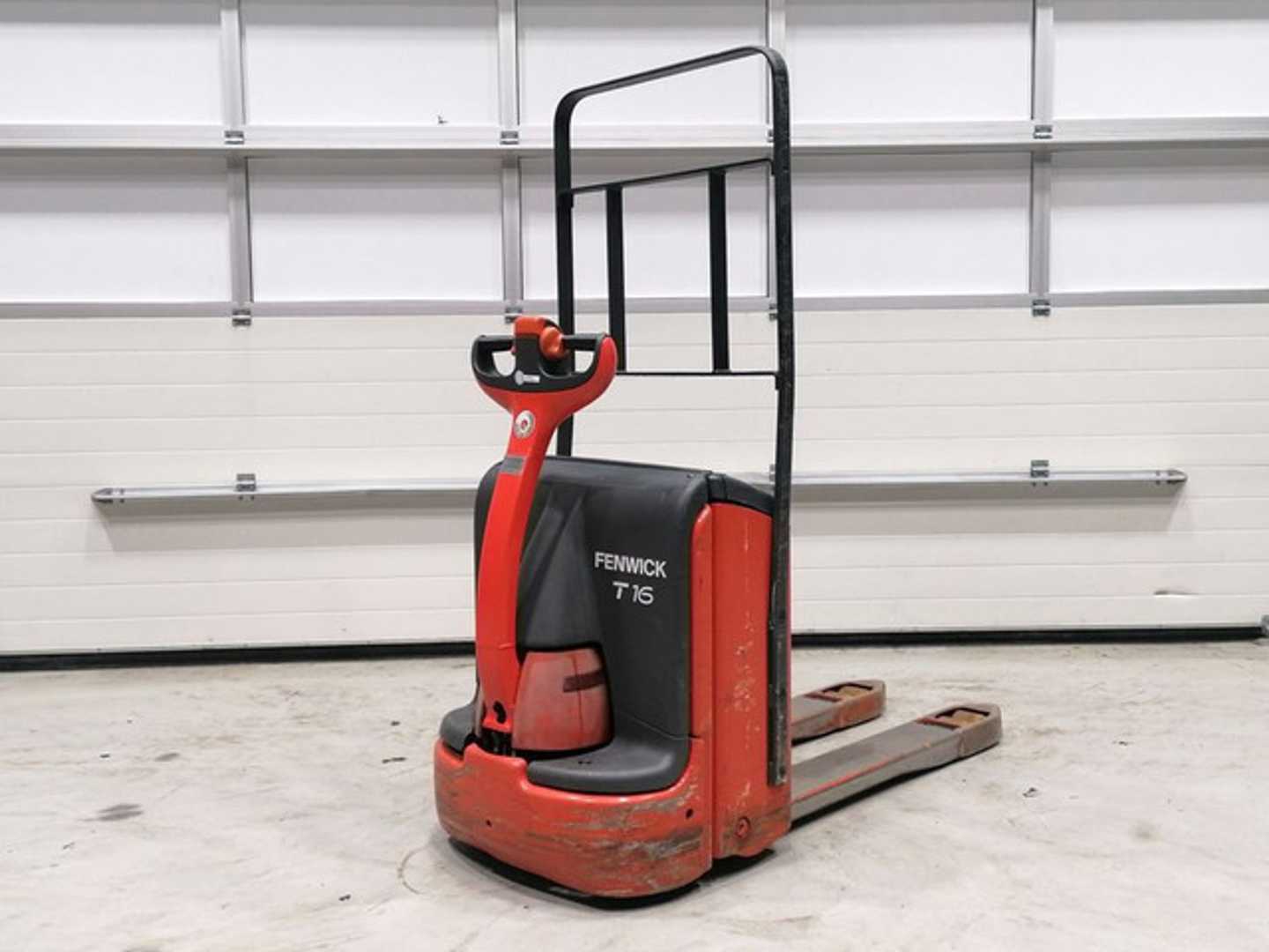 Used Forklift Linde T16 Gājēju krautņotājs (daļēji elektrisks) (Image 4)