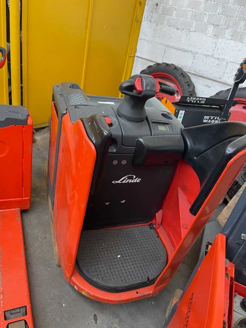 Used Forklift Linde T20SP Gājēju krautņotājs (daļēji elektrisks) (Image 1) Used Forklift Linde T20SP Gājēju krautņotājs (daļēji elektrisks) (Image 1)