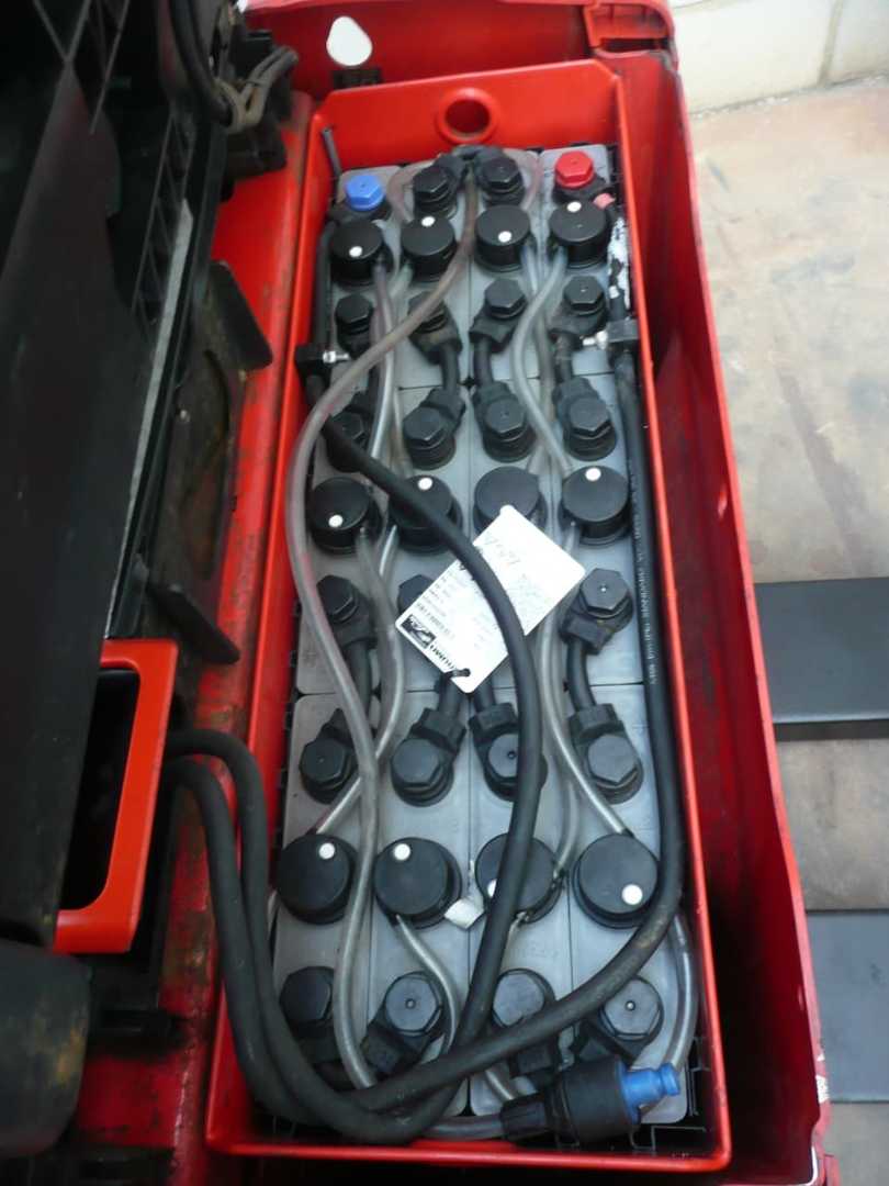 Used Forklift Linde T 20 Gājēju krautņotājs (daļēji elektrisks) (Image 5) Used Forklift Linde T 20 Gājēju krautņotājs (daļēji elektrisks) (Image 5)