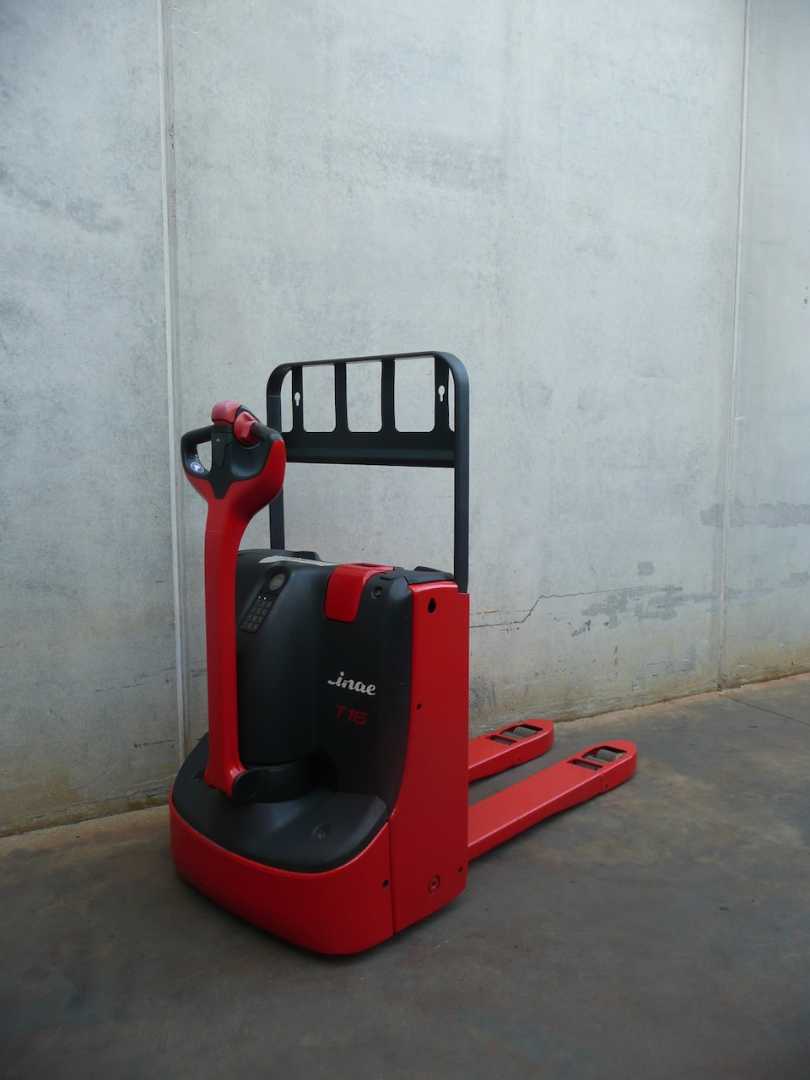 Used Forklift Linde T 16 Gājēju krautņotājs (daļēji elektrisks) (Image 15) Used Forklift Linde T 16 Gājēju krautņotājs (daļēji elektrisks) (Image 15)