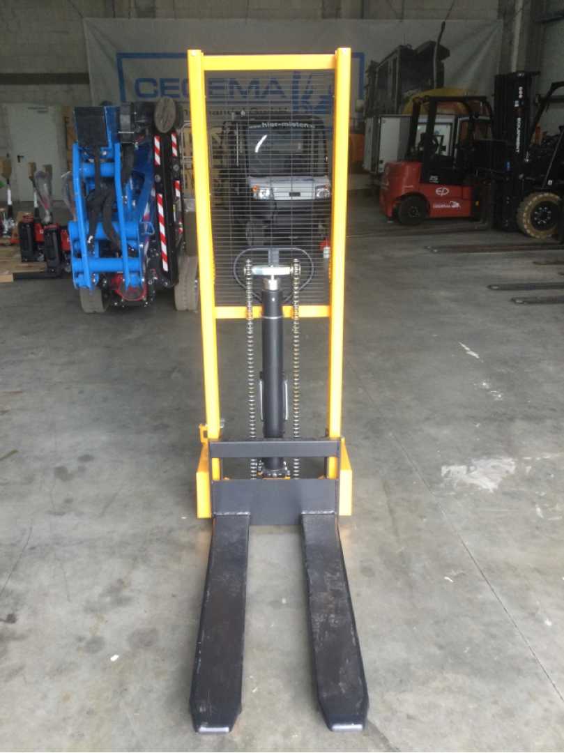 Used Forklift Other TVH M HOCHHUB Rokas balstdakšu krautņotājs (manuāls) (Image 3) Used Forklift Other TVH M HOCHHUB Rokas balstdakšu krautņotājs (manuāls) (Image 3)