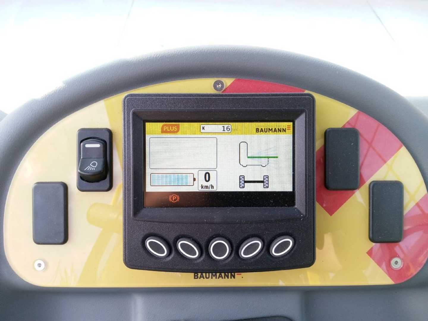 Used Forklift Baumann EGX 70.60/16/40 ST Sānu iekrāvējs (Image 4) Used Forklift Baumann EGX 70.60/16/40 ST Sānu iekrāvējs (Image 4)