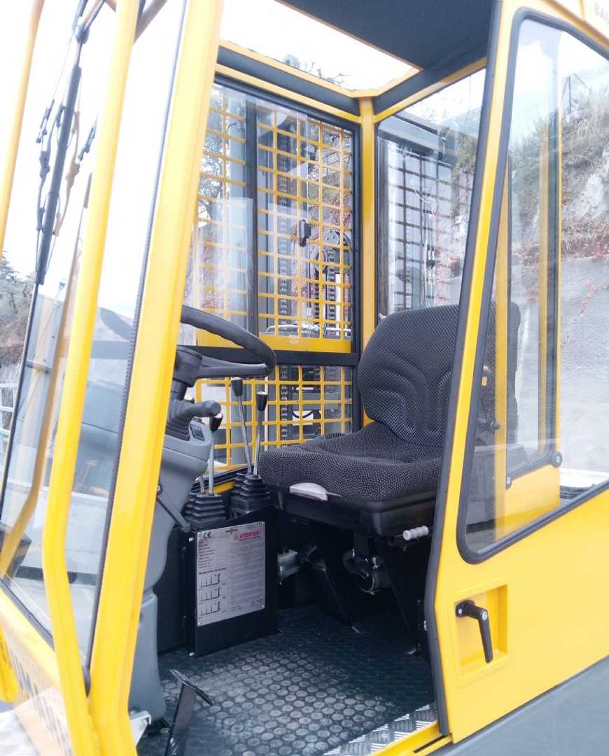 Used Forklift Baumann HX 40/16/63 TR Sānu iekrāvējs (Image 4) Used Forklift Baumann HX 40/16/63 TR Sānu iekrāvējs (Image 4)