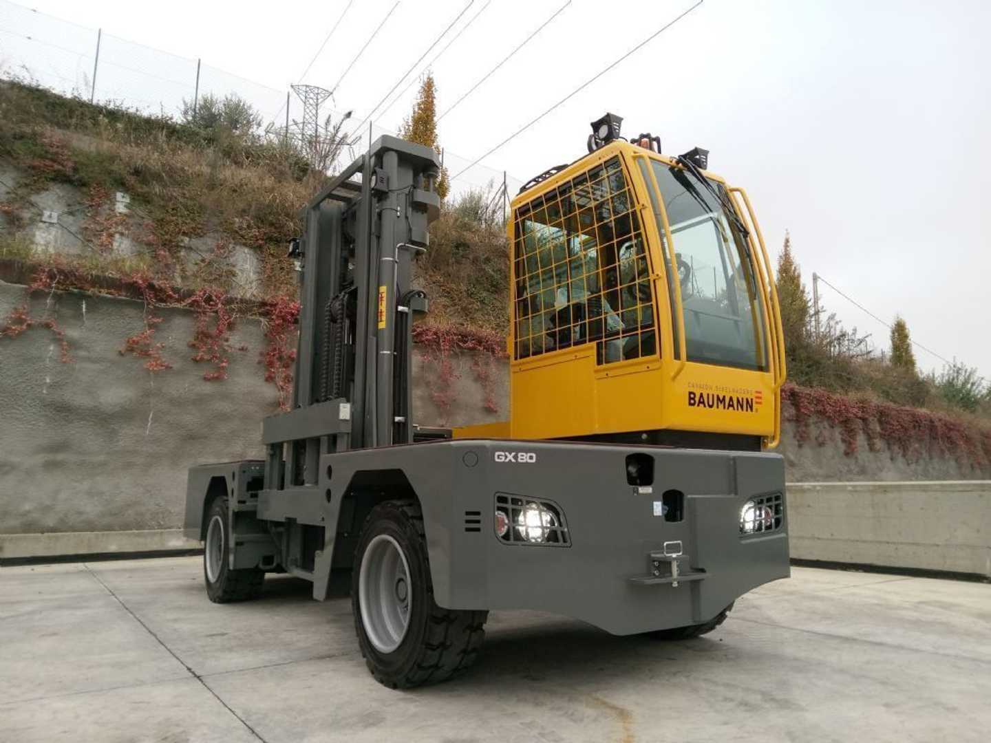 Used Forklift Baumann GX 80/12/60 TR Sānu iekrāvējs (Image 1) Used Forklift Baumann GX 80/12/60 TR Sānu iekrāvējs (Image 1)