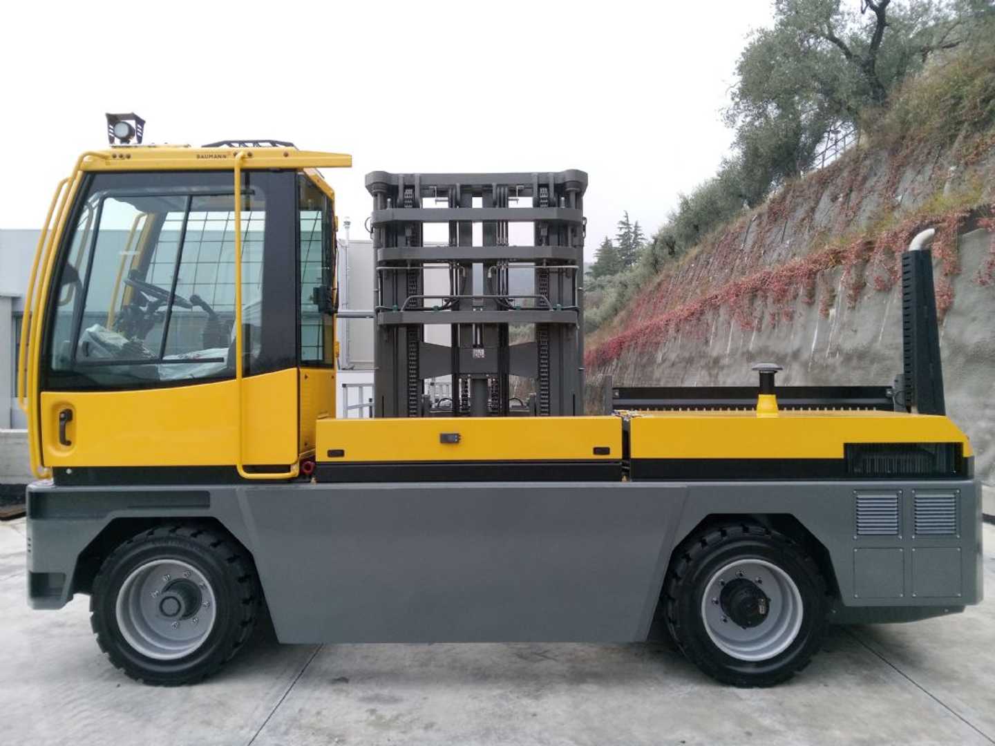 Used Forklift Baumann GX 80/12/60 TR Sānu iekrāvējs (Image 3) Used Forklift Baumann GX 80/12/60 TR Sānu iekrāvējs (Image 3)