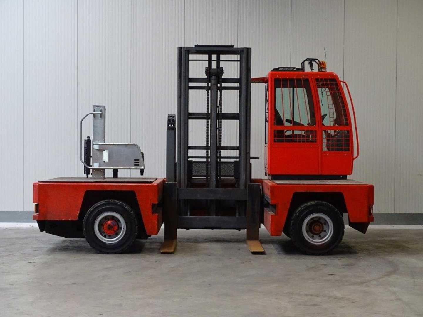 Used Forklift Baumann GX60/14/45ST Sānu iekrāvējs (Image 2) Used Forklift Baumann GX60/14/45ST Sānu iekrāvējs (Image 2)