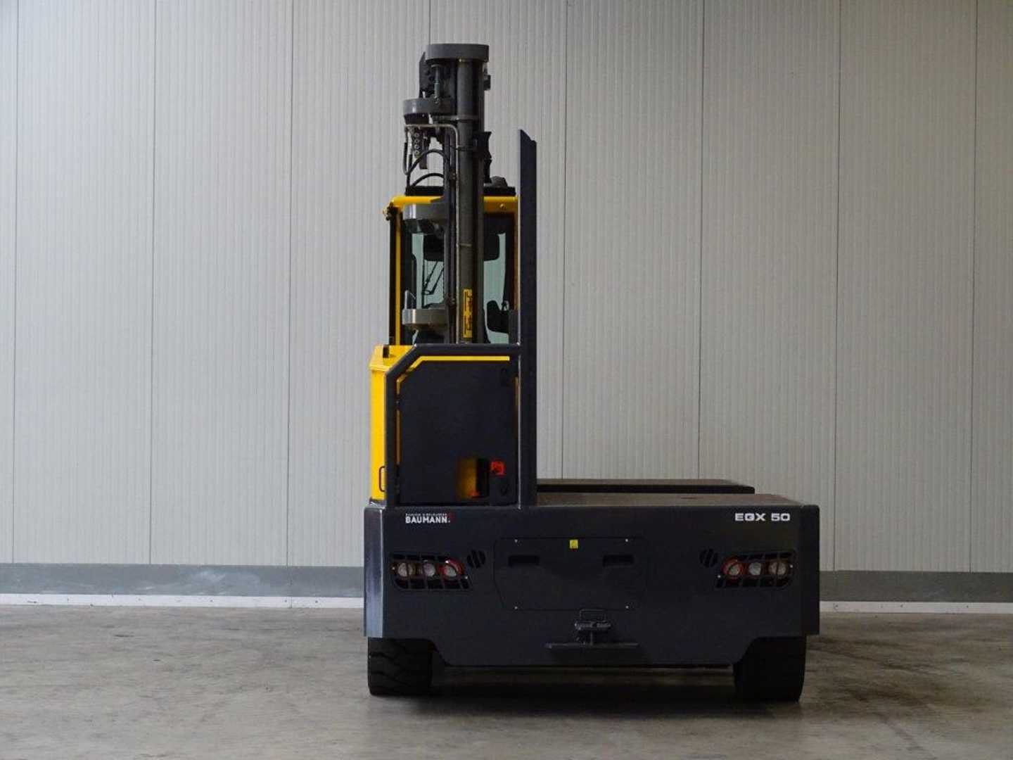 Used Forklift Baumann EGX50/14/75TR - TRIPLEX Sānu iekrāvējs (Image 5) Used Forklift Baumann EGX50/14/75TR - TRIPLEX Sānu iekrāvējs (Image 5)