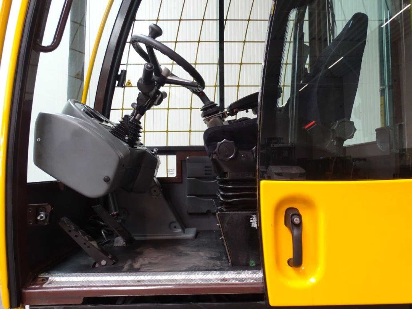 Used Forklift Baumann EGX50/14/63TR - NEU BAT. Sānu iekrāvējs (Image 7) Used Forklift Baumann EGX50/14/63TR - NEU BAT. Sānu iekrāvējs (Image 7)