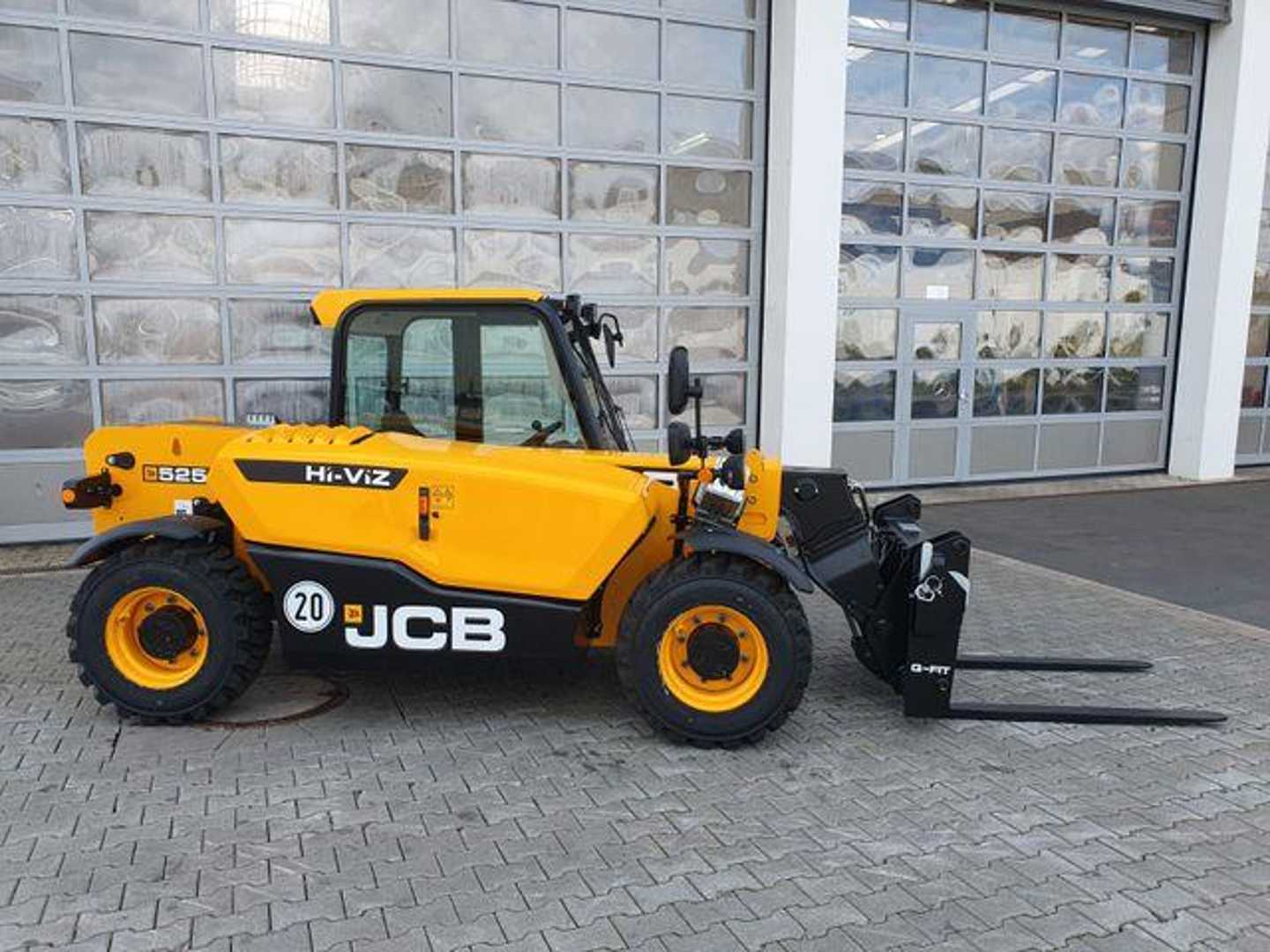 Used Forklift JCB 525-60 / Neufahrzeug /Palettengabel / 2025 Teleskopiskais iekrāvējs (Image 2) Used Forklift JCB 525-60 / Neufahrzeug /Palettengabel / 2025 Teleskopiskais iekrāvējs (Image 2)