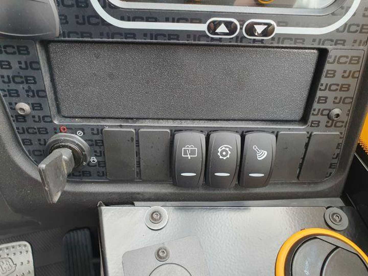 Used Forklift JCB 525-60 / Neufahrzeug /Palettengabel / 2025 Teleskopiskais iekrāvējs (Image 11) Used Forklift JCB 525-60 / Neufahrzeug /Palettengabel / 2025 Teleskopiskais iekrāvējs (Image 11)