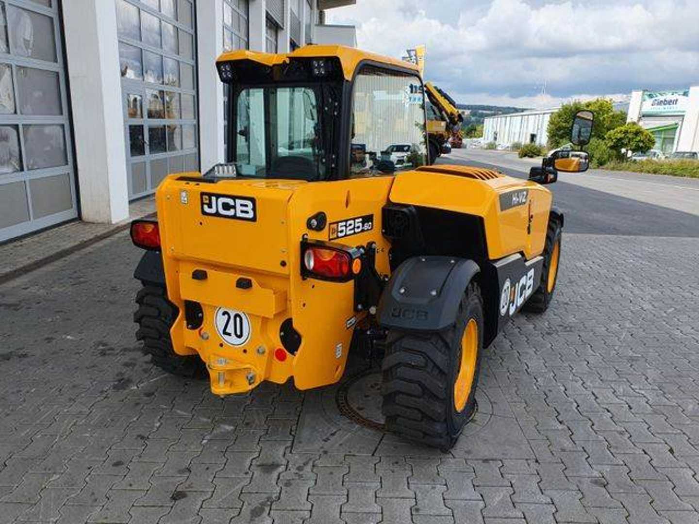 Used Forklift JCB 525-60 / Neufahrzeug /Palettengabel / 2025 Teleskopiskais iekrāvējs (Image 18) Used Forklift JCB 525-60 / Neufahrzeug /Palettengabel / 2025 Teleskopiskais iekrāvējs (Image 18)