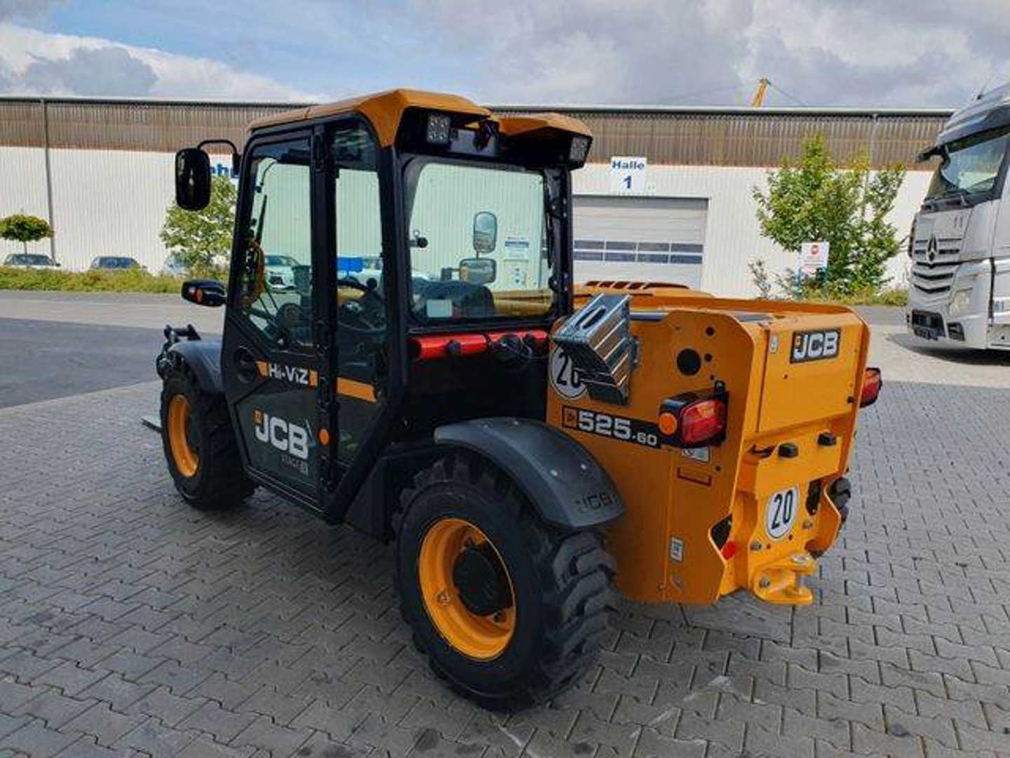 Used Forklift JCB 525-60 / Neufahrzeug /Palettengabel / 2025 Teleskopiskais iekrāvējs (Image 19) Used Forklift JCB 525-60 / Neufahrzeug /Palettengabel / 2025 Teleskopiskais iekrāvējs (Image 19)