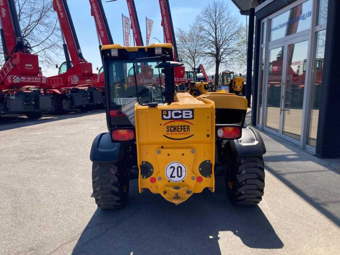 Used Forklift JCB 525-60HI-VIZ Teleskopiskais iekrāvējs (Image 5) Used Forklift JCB 525-60HI-VIZ Teleskopiskais iekrāvējs (Image 5)