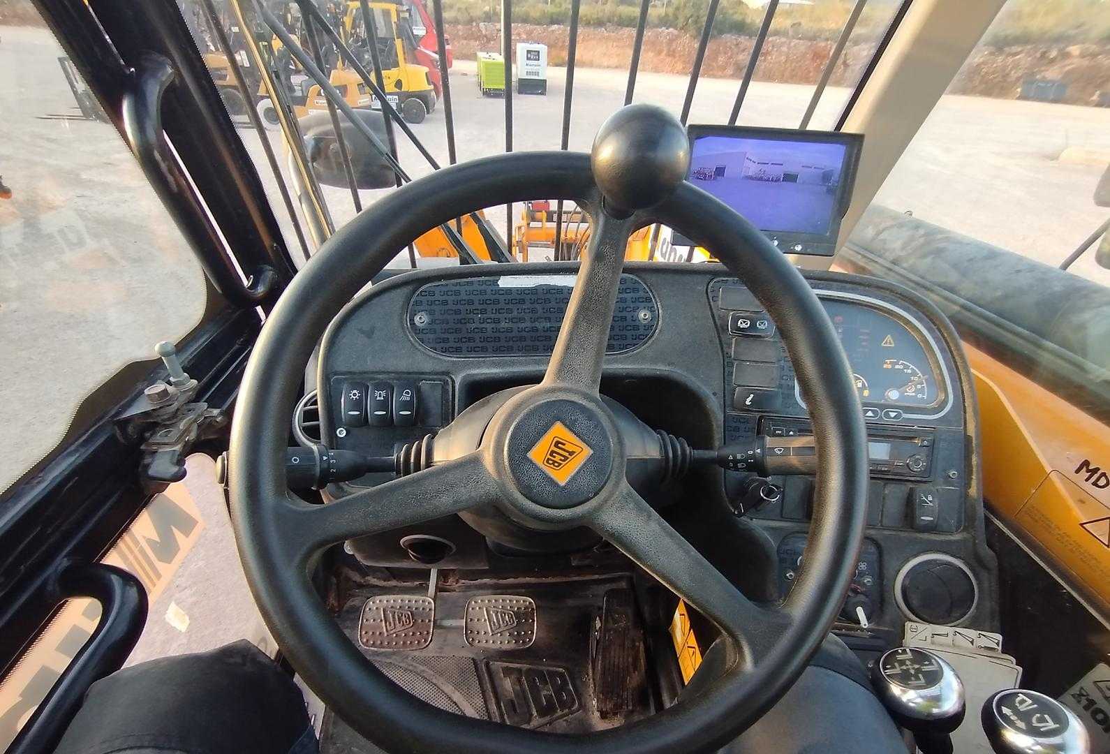 Used Forklift JCB 540V140 Teleskopiskais iekrāvējs (Image 7) Used Forklift JCB 540V140 Teleskopiskais iekrāvējs (Image 7)