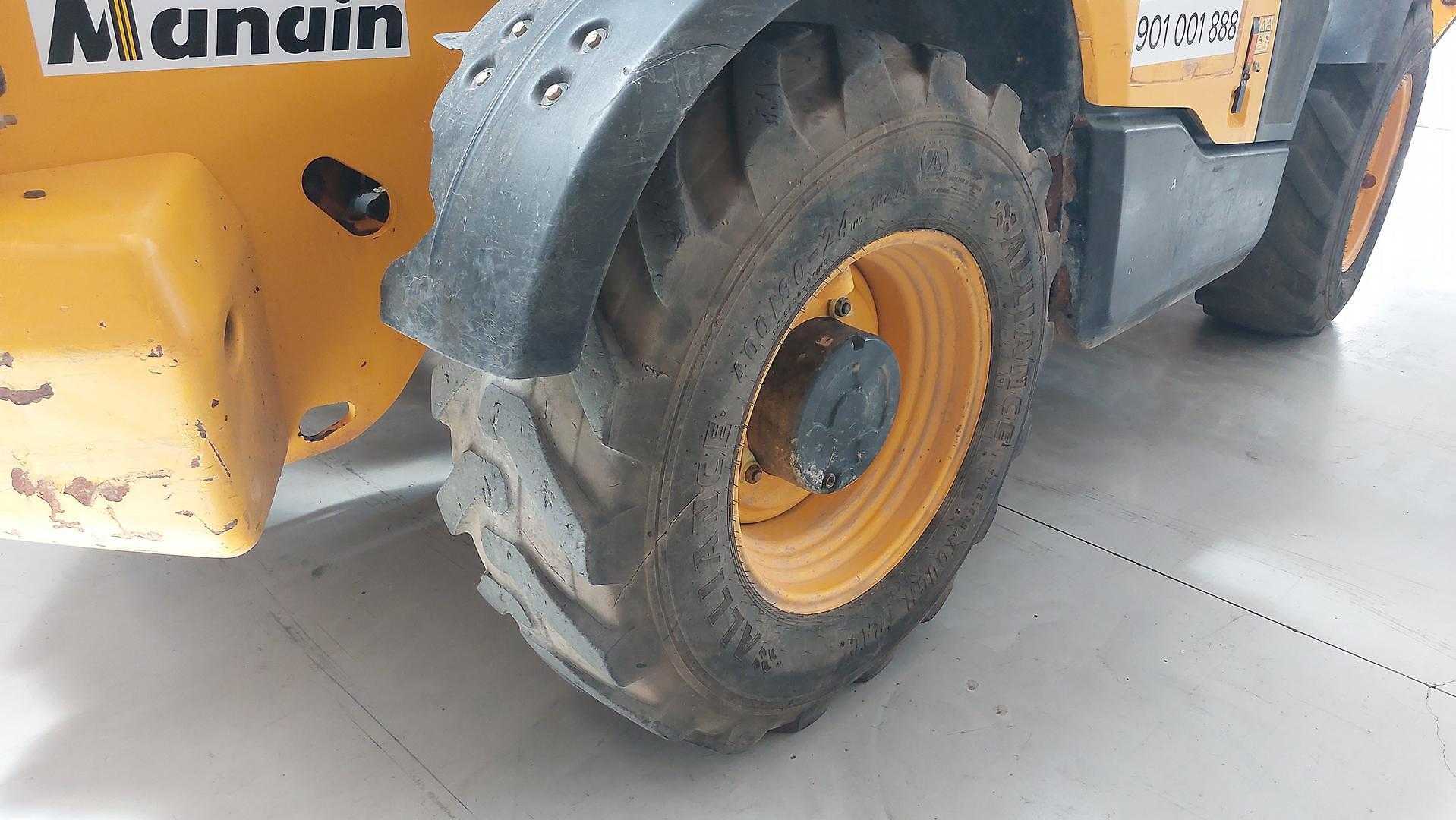 Used Forklift JCB 540V140 Teleskopiskais iekrāvējs (Image 6) Used Forklift JCB 540V140 Teleskopiskais iekrāvējs (Image 6)
