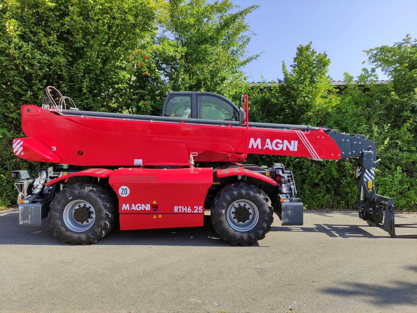 Used Forklift Magni RTH-6.25-360° Rotor Teleskopiskais iekrāvējs (Image 2)