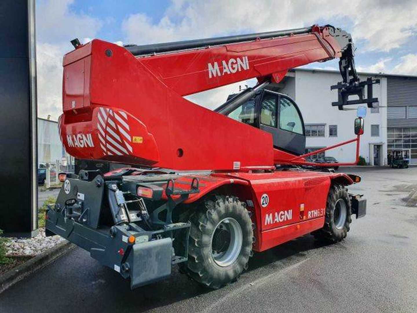 Used Forklift Magni RTH 6.31 SH / 6to Hubkraft / Funk / NEU Teleskopiskais iekrāvējs (Image 19) Used Forklift Magni RTH 6.31 SH / 6to Hubkraft / Funk / NEU Teleskopiskais iekrāvējs (Image 19)
