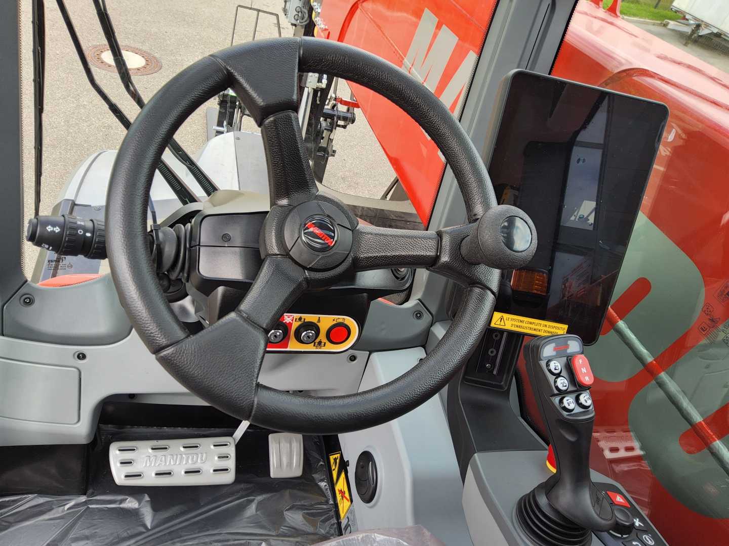 Used Forklift Manitou MRT 3570 vision ES Teleskopiskais iekrāvējs (Image 6) Used Forklift Manitou MRT 3570 vision ES Teleskopiskais iekrāvējs (Image 6)