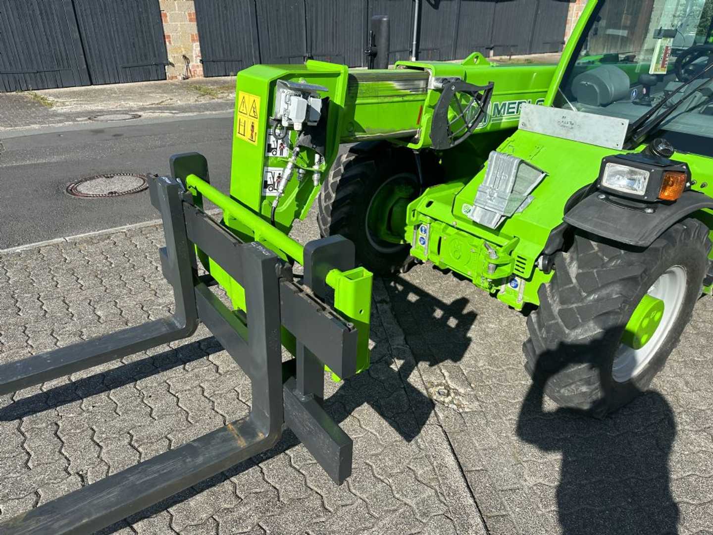 Used Forklift Merlo Merlo P27.6 Plus Teleskopiskais iekrāvējs (Image 9) Used Forklift Merlo Merlo P27.6 Plus Teleskopiskais iekrāvējs (Image 9)